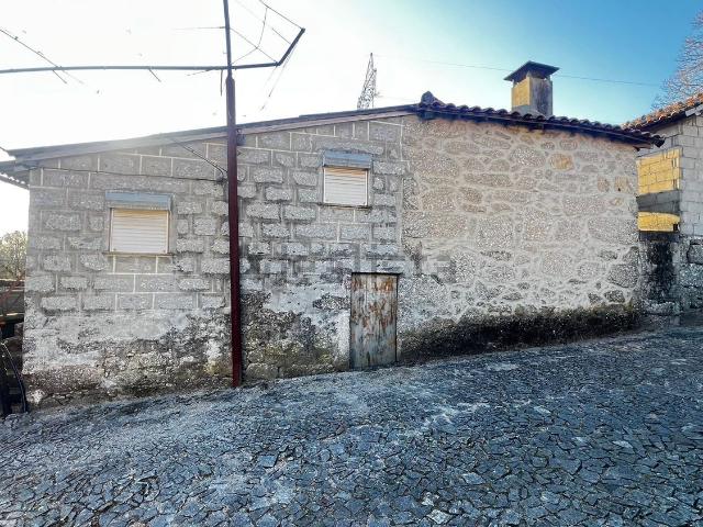 Casa venda em Póvoa De Lanhoso, Braga