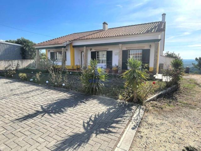 Casa venda em Caldas Da Rainha, Leiria