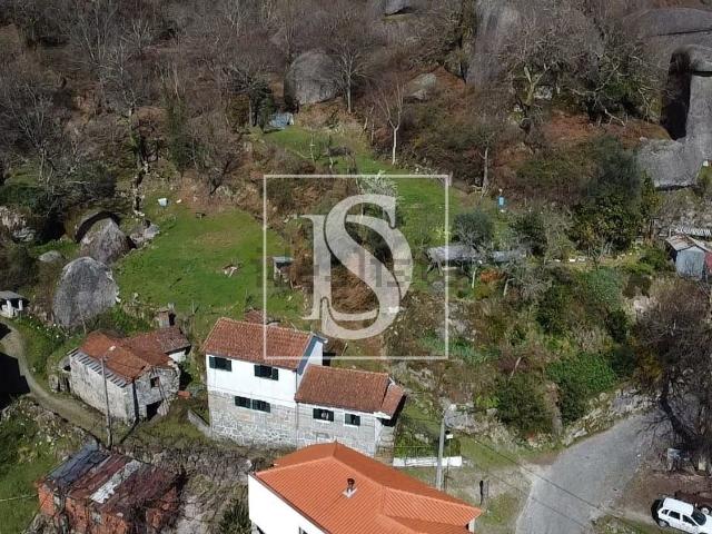 Casa venda em Parada Do Bouro, Braga
