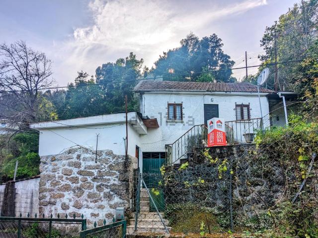 Casa venda em Parada Do Bouro, Braga