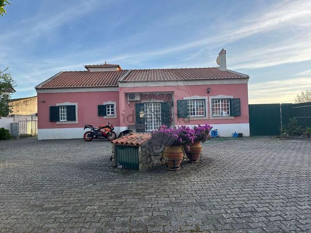 Casa venda em Cartaxo, Santarém