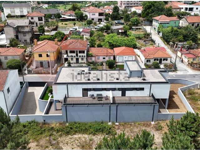 Casa venda em Freixo de Cima e de Baixo, Amarante