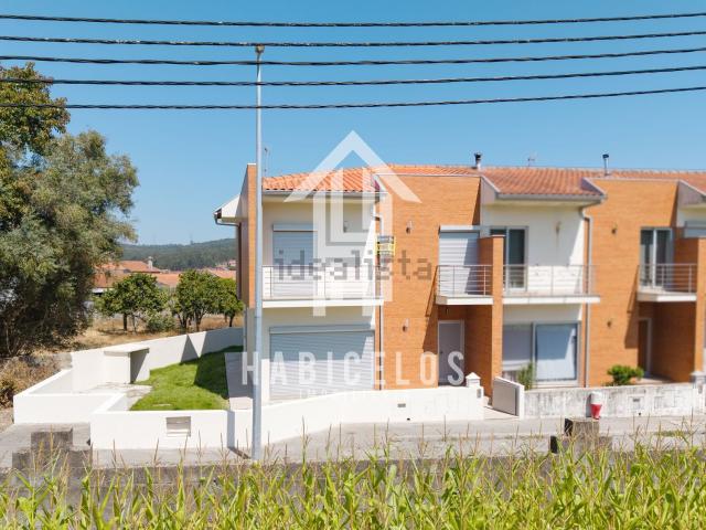 Casa venda em Vila Cova e Feitos, Barcelos