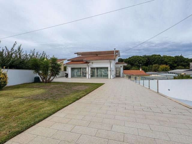 Casa venda em Faria de Baixo, Oliveira De Azeméis