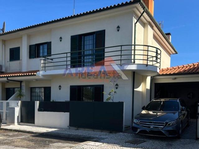 Casa venda em Oliveira De Azeméis, Aveiro