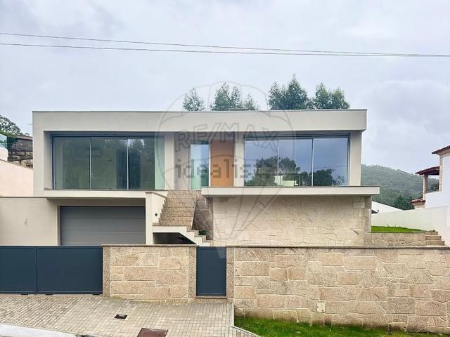 Casa venda em Viana Do Castelo