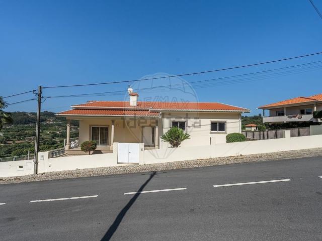 Casa venda em Felgueiras, Porto