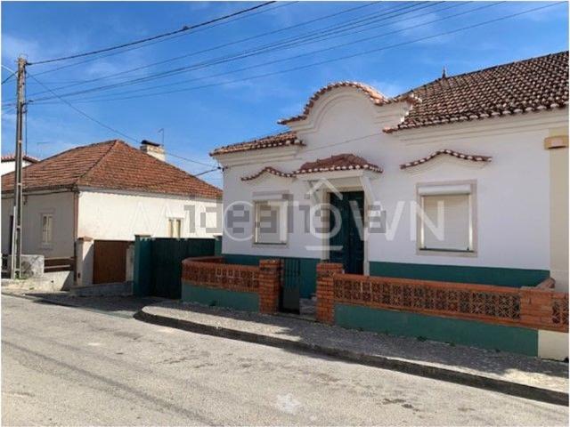 Casa venda em Alcanena, Santarém