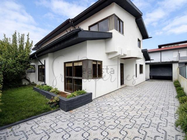 Casa venda em Maia, Vila Nova Da Telha