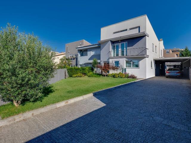 Casa venda em Maia, Vila Nova Da Telha