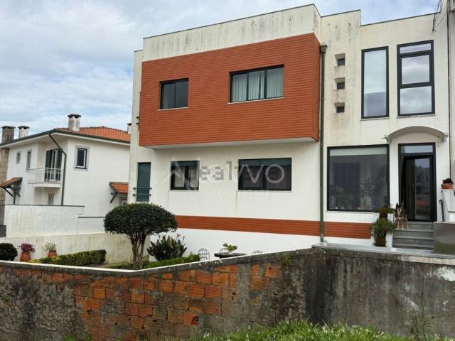 Casa venda em Maia, Vila Nova Da Telha