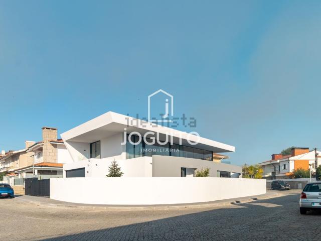 Casa venda em Maia, Vila Nova Da Telha