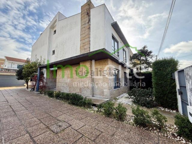 Casa venda em Maia, Vila Nova Da Telha