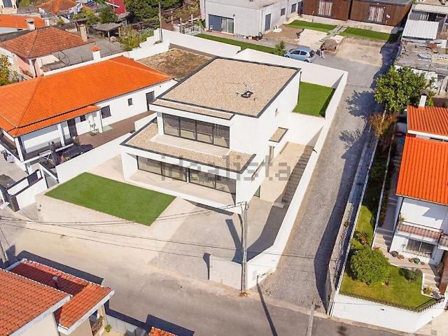 Casa venda em Gavião, Braga