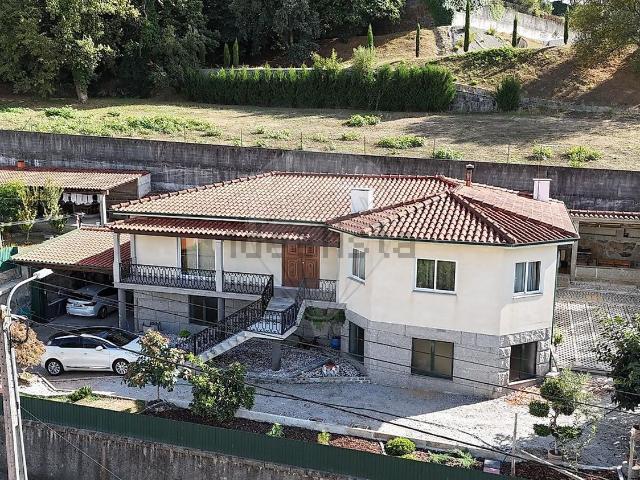 Casa venda em Felgueiras, Porto