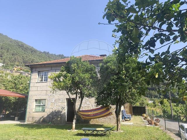 Casa venda em Chã da Ermida, Covas