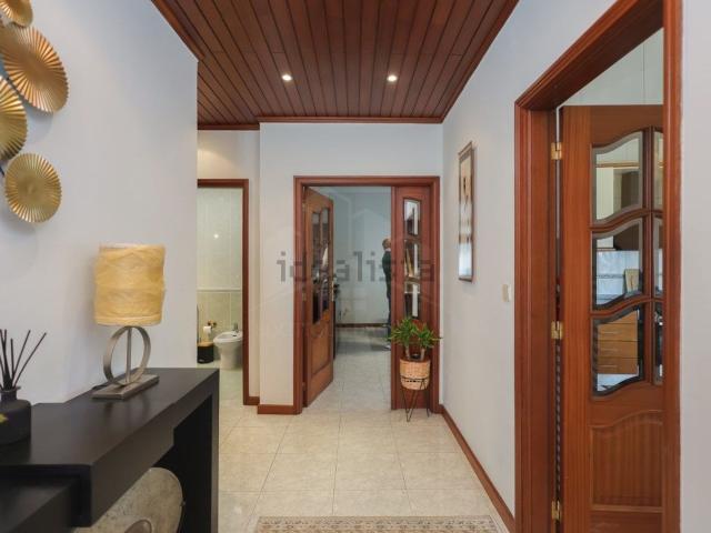 Casa venda em Vilar de Andorinho, Vila Nova de Gaia
