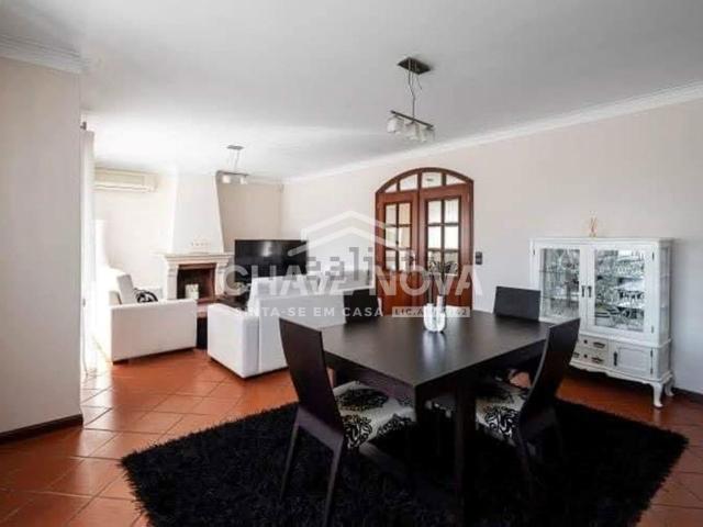 Casa venda em Vilar de Andorinho, Vila Nova De Gaia
