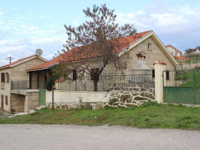 Casa venda em Covelo Do Gerez, Vila Real