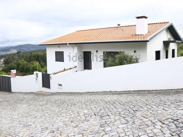 Casa venda em Santo Tirso, Porto