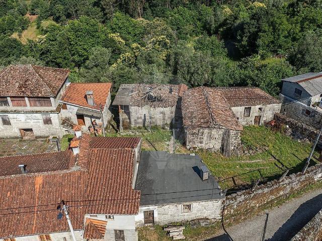 Casa venda em Urjal, Amares