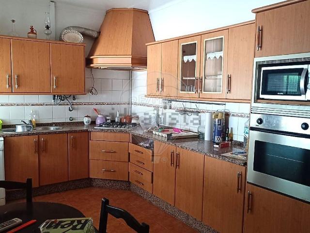 Casa venda em Almonda, Torres Novas