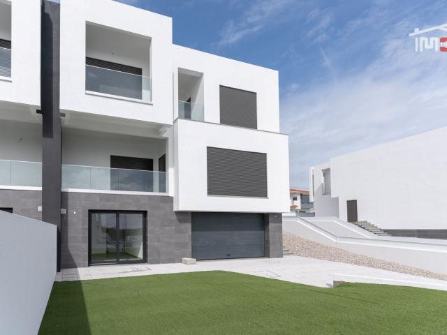 Casa venda em Seixal, Corroios