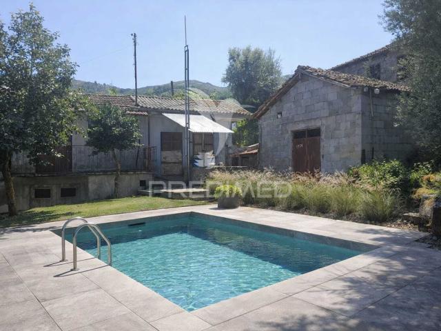 Casa venda em Parada Do Bouro, Braga