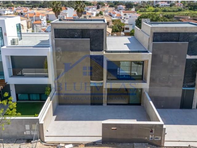 Casa venda em Alto do Calhau, Faro