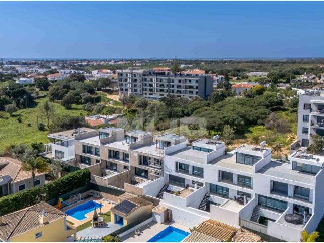 Casa venda em Gambelas, Faro