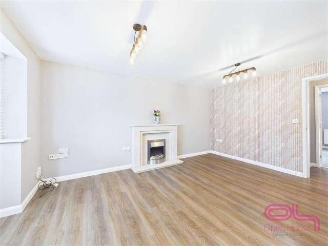 House for rent in Swadlincote, South Derbyshire