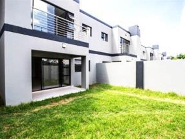 Townhouse for sale in Alexandra, Gauteng