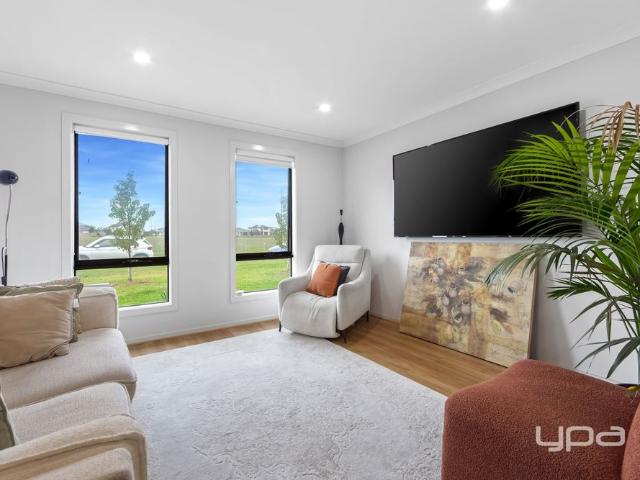 Townhouse for rent in Camerons Creek, Victoria