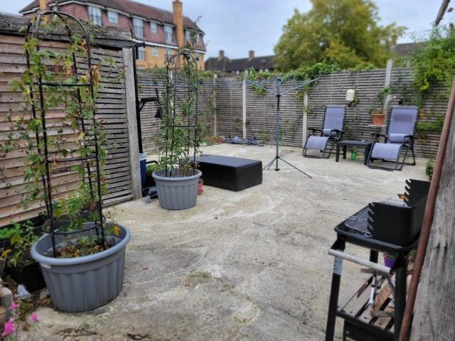 Room for rent in London Borough of Merton, Greater London