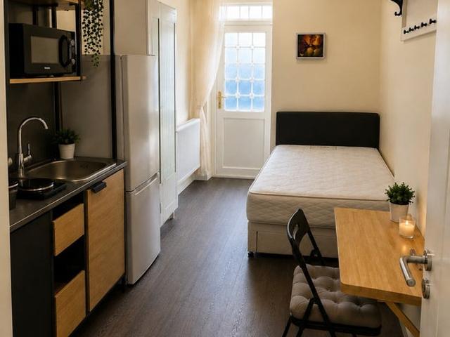 Studio for rent in Greater London