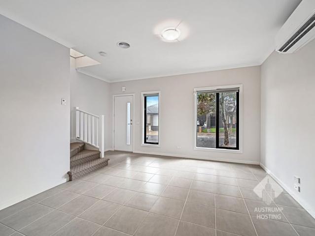 Townhouse for rent in Camerons Creek, Victoria