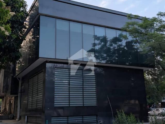 Building for rent in Islamabad
