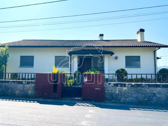 Casa venda em Lanhelas, Lanhelas