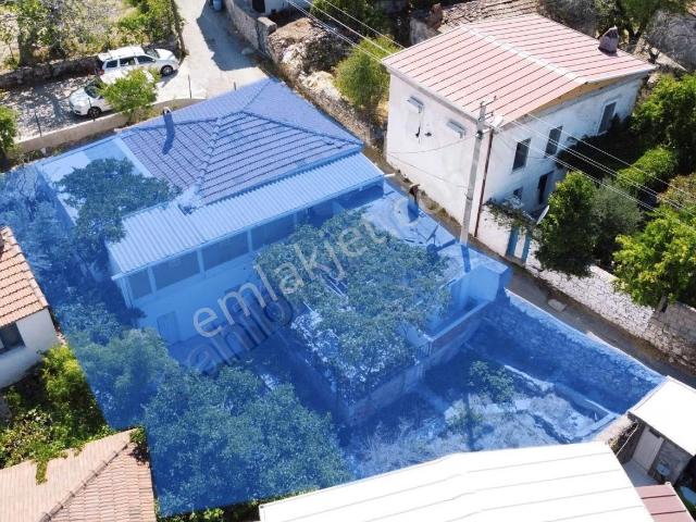 Karaburun, İzmir içerisinde satılık Villa