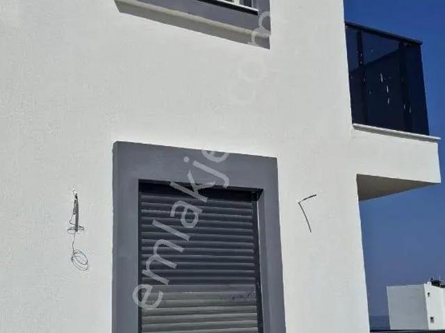 Karaburun, İzmir içerisinde kiralık mülk