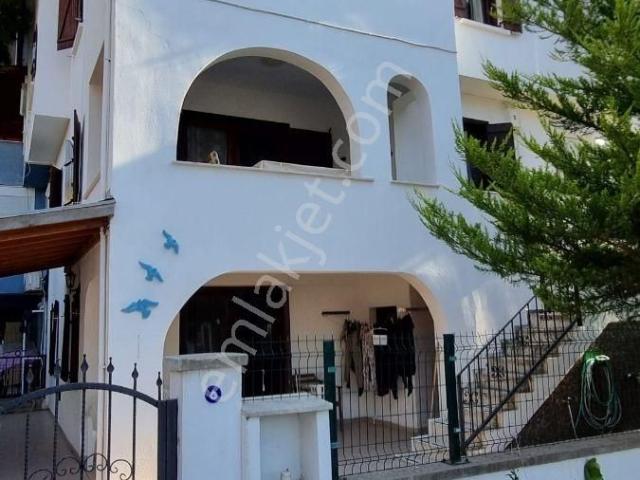 Karaburun, İzmir içerisinde satılık Villa