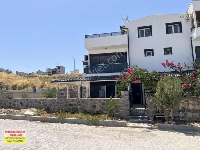 Kamukent, Karaburun içerisinde satılık Arsa