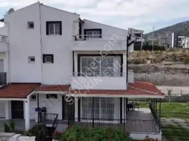 Karaburun, İzmir içerisinde satılık Villa