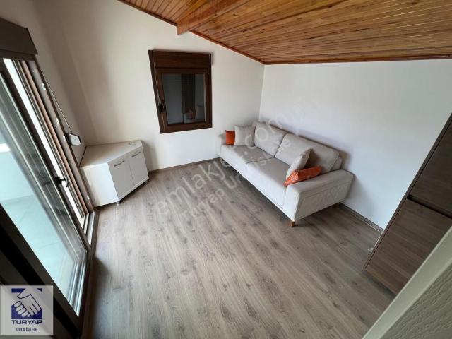 Karaburun, İzmir içerisinde kiralık Villa