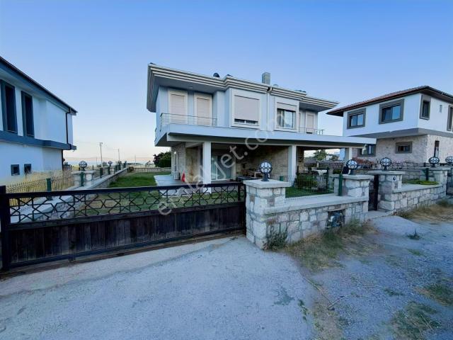 Mordoğan Mahallesi, Karaburun içerisinde kiralık Villa