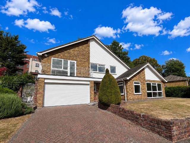 House for rent in London Borough of Croydon, Greater London