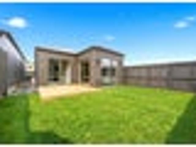 House for sale in West Hoe Heights, Hibiscus and Bays
