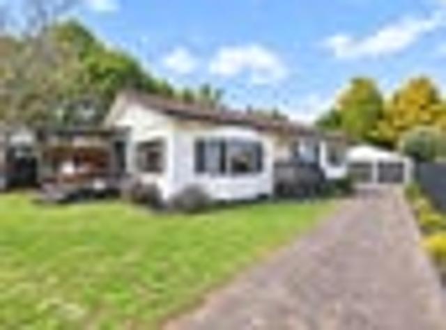 House for sale in Greenhill Park, Hamilton City
