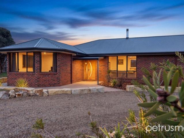House for sale in New Norfolk, Tasmania