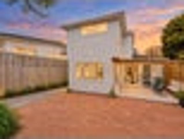 House for sale in Howick, Oroua County